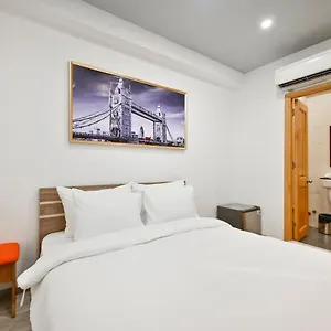 3* ホテル The Noble Swan Saigon